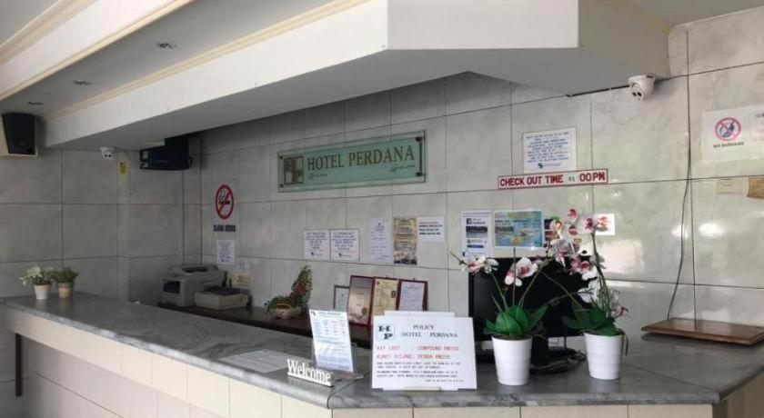 Hotel Perdana Lawas Exterior photo